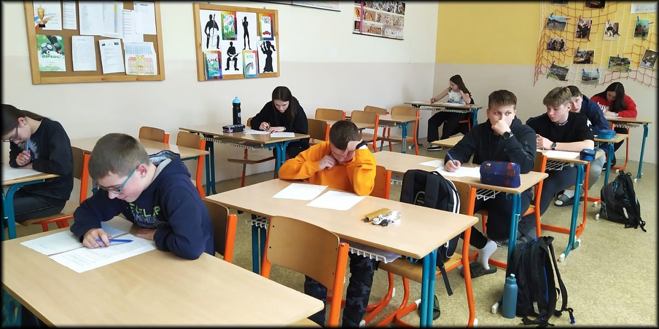 https://www.zs-smirice.cz//public/galerie/uf/2022I23/2023_04_mat