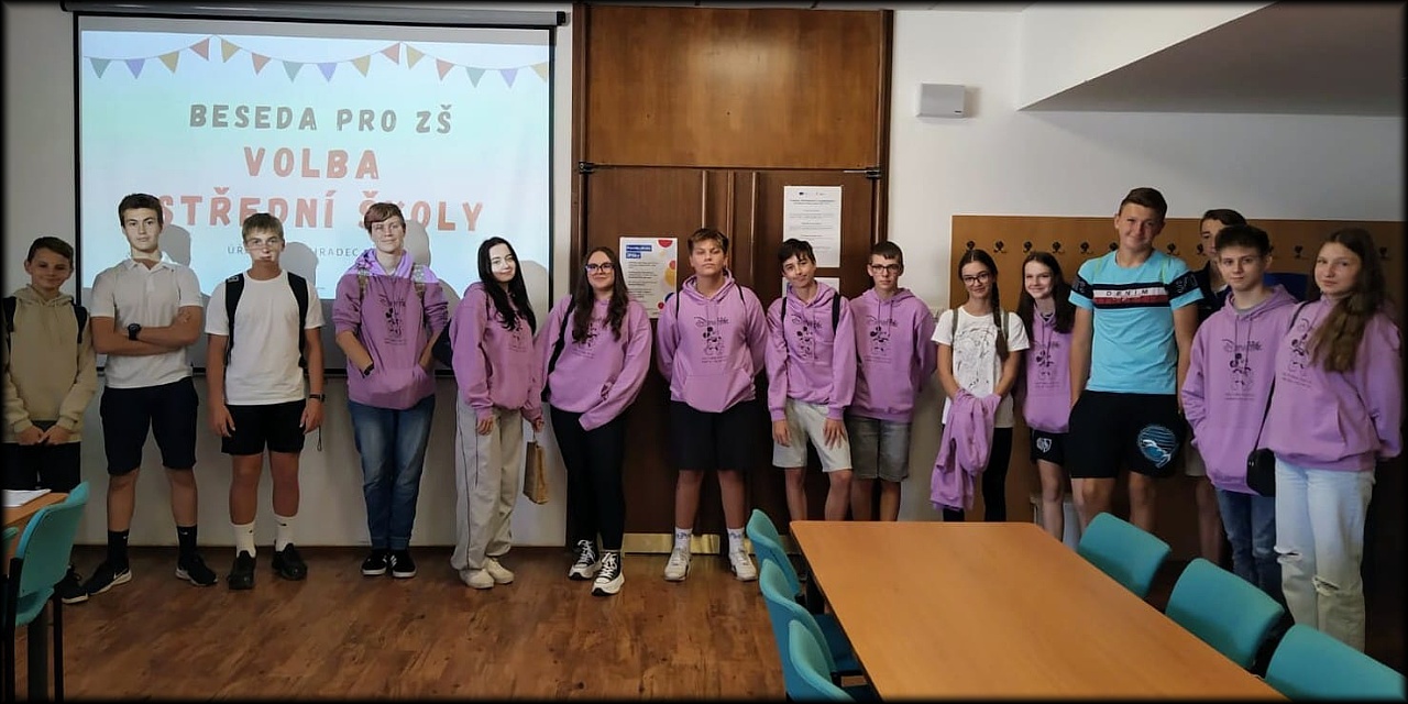 https://www.zs-smirice.cz//public/galerie/uf/2023I24/2023_10_kns